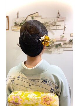 ヘアセットサロンエッジ(Edge) ショートさんのお仕事始めの訪問着ヘアセット