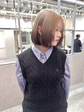 ロンド レア 天神大名店(Lond Le’a) ホワイトブロンド/イメチェンヘアスタイル/美髪のススメ