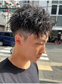 アップバング短髪ツイストスパイラルブリーチパーマツイスパ