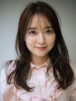 サーカス バイ ビュートリアム 青山(CIRCUS by BEAUTRIUM)&nbsp;ミディアムレイヤーニュアンスパーマシースルーバング小顔ロング