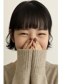 不揃いパッツン前髪がかわいいショートボブ