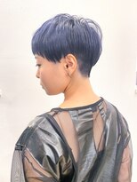 ビープ(beep) 青みカラーの刈り上げマッシュショート