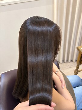 トゥルーブ バイ ファースト 富沢店(trove by first) 髪質改善ストレート/ロング/30代/40代/縮毛矯正
