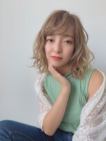 ルービック 枚方(Rubik's)&nbsp;小顔前下がり外ハネボブアッシュベージュ☆