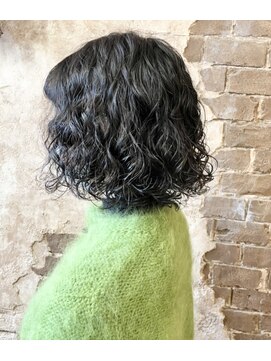 マギーヘア(magiy hair) くるくるボリューミーパーマ［magiyhair西部笑］