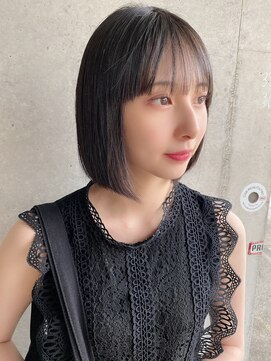 ラフ 新宿(Laff) 新宿 大人可愛い 20代30代40代 前下がりボブ 切りっぱなしボブ