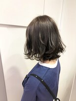 エン(en)&nbsp;20代30代40代50代ショートボブダークアッシュ ダークグレージュ