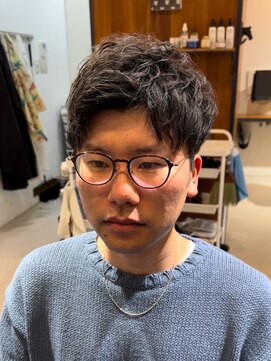 トンネルヘアー(Tunnel hair) アップバングショート