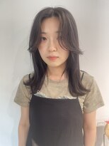 ソーソー(SoSo)&nbsp;《soso》顔まわりカットくびれスタイル