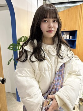 ミーナ バイ アーバン(Meena by urban.) アッシュカラー × 透明感カラー