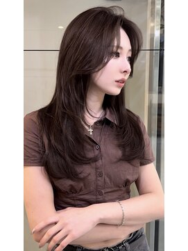 ベル 新宿(Belle) 乾かすだけで決まる。計算された大人レイヤー