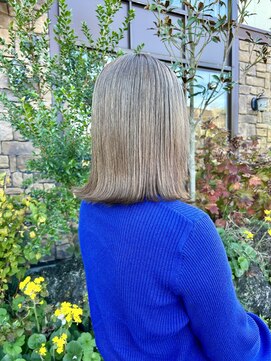 【luccicaＨＡＷＡＩＩ/村田翔】くすみベージュ♪