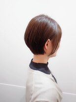 ラトリエコンタン(L´atelier Content)&nbsp;30代40代50代おすすめ　シルエットがキレイなショートボブ