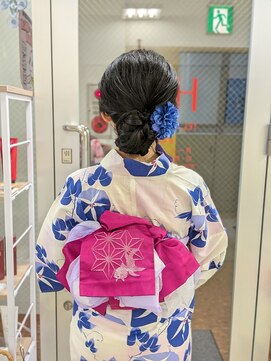 ヒデ美容室 浴衣～シニヨンヘアアレンジ