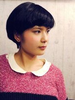 カーザ(CASA) モード感漂う個性的なショート