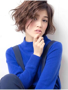 ガーデントウキョウ(GARDEN Tokyo) パーソナルカラーで大人可愛いオフィスヘア　タンバルモリボブ