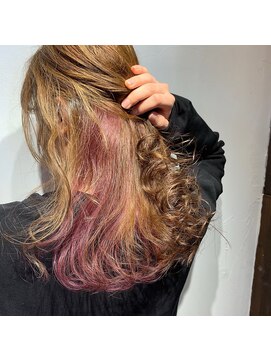 ピースリーヘア バイ カーサ(peathree.hair by CASA) くすみピンク×ミルクティーベージュ