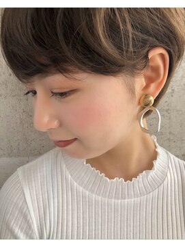 キャプチャー 海老名(capture) 大人かわいいマッシュショートヘア☆/小顔似合わせショート