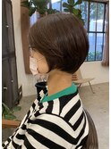 ショートボブ