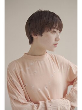 ムク 甲府(muku.) ミディアムヘア/斜めバング/グレージュカラー/甲府駅