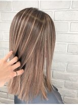 リバー 草加店(RIVER)&nbsp;３Dハイライトピンクベージュ