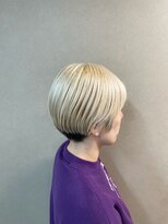 ロッコ 船橋駅(Rocco) 抜きっぱなしブロンド 襟足すっきりショート