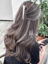 ベルヘアーデザイン 堺東(Belle hair Design)&nbsp;ハイライトレイヤーカット韓国風外国人風イルミナカラー堺東