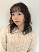 ミディアムウルフ×パーマスタイル