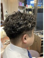 ヘアリゾート粋 ドゥオ 新宿南口店(dua)&nbsp;メンズフェード風パーマスタイル