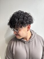 アンド グラフ(& Graph.)&nbsp;ツイストスパイラルツーブロックマッシュメンズパーマ