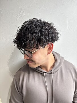 アンド グラフ(& Graph.) ツイストスパイラルツーブロックマッシュメンズパーマ