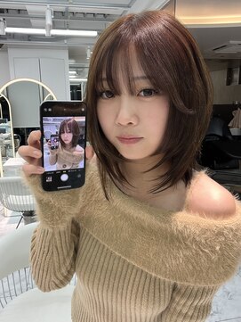 ロンドルピナス 小倉(Lond Lupinus) ミディアムレイヤーカット/似合わせカット/大人ガーリー/20代