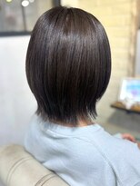 リコ 池袋東口店(Liko)&nbsp;艶感 暗髪 ショートボブ 外ハネ くびれヘア 小顔効果 大人可愛い