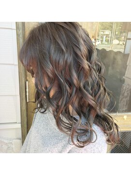 モニュメント(Monument) ダークグレージュ