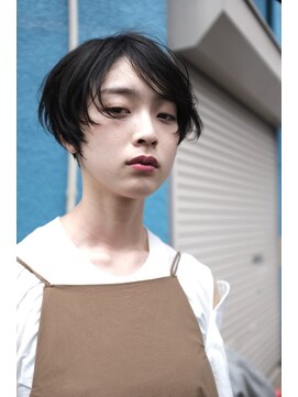 ウツワ(utuwa) 【utuwa】黒髪ショート×ニュアンス