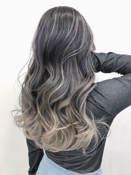 ジゼル(gisele) (稲毛)silver gray barayage