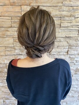 アクビ(AKUBI) レディースヘアセット