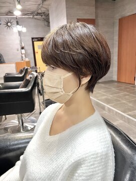 バーチョ(bacio) くびれ骨格矯正ショート【麻生/札幌ショート/白髪】