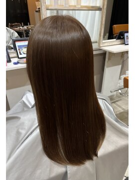 ボンド(Bond) カット+ケアカラー+ULTOWA×silmereスパ