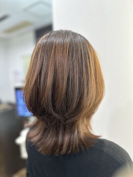 サブリナフェア 石津店 外ハネウルフレイヤー