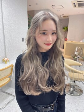天神美容室 『福岡美容室/ayana』ケアブリーチで作る艶ハイトーン！
