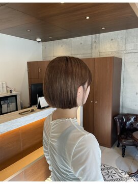 アクストスタイル(axt style) ぱっつんボブ