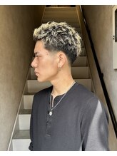 ルーム(.room.) スパイキーショート