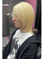 スライバイリアオオサカ(Sly By Ria OSAKA)&nbsp;ブロンドヘア/ウルフカット【梅田】【大阪】