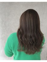 ニューカマー バイ ヘッドライト シブヤ(NEW COMER by HEADLIGHT shibuya)&nbsp;グレージュ×セミロングレイヤー