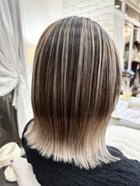 ヴァイブス(vibes) バレイヤージュ