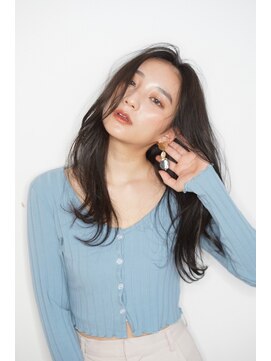 ルフュージュ バイ プロデュース 相模大野店(Refuge by Produce) 暗髪/レイヤーカット/長めバング