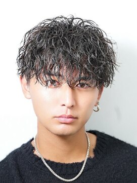 ゴールド 京都 三条(GOALD) ツイストスパイラル