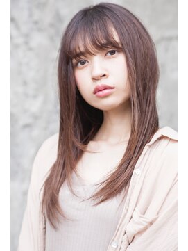 エイミー(Aimee) Aimee ナチュラルロング×アッシュベージュ