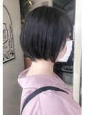 ナチュラルな丸みのショートボブ